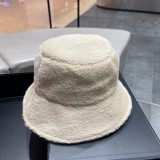 新色登場☆  ディオール  ハット偽物