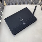 定番人気！ エルメス メンズ クラッチバッグ 偽物