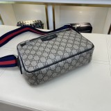 ☆超人気☆ グッチ メンズ ショルダーバッグ 偽物