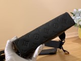 【限定カラー】  ルイヴィトン メンズ ショルダーバッグ コピーm81115