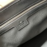 完売必至 ★  グッチ メンズ ショルダーバッグ スーパーコピー726833