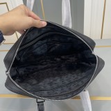 争奪戦 グッチ メンズ ブリーフケース 偽物