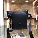 注目アイテム♡ グッチ メンズ ショルダーバッグ スーパーコピー