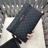 送料込 グッチ メンズ クラッチバッグ 偽物
