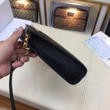入手困難品！ グッチ メンズ クラッチバッグ コピー