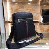 【大特価】 グッチ メンズ ショルダーバッグ スーパーコピー