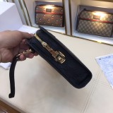 完売必至 グッチ メンズ クラッチバッグ 偽物