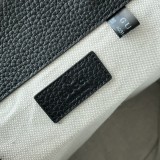 一目惚れ♪  グッチ メンズ バックパック コピー739503
