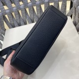 送料込  プラダ メンズ ショルダーバッグ スーパーコピー