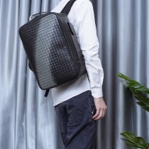 おすすめ ボッテガヴェネタ メンズ バックパック コピーE18307