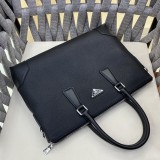 高品質♪♪♪ プラダ メンズ ブリーフケース 偽物