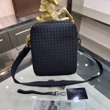 人気高級 ボッテガヴェネタ メンズ ショルダーバッグ コピー