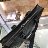 超希少！ボッテガヴェネタ メンズ ブリーフケース スーパーコピー