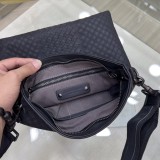 おすすめ ボッテガヴェネタ メンズ ショルダーバッグ 偽物