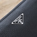 入手困難品！ プラダ メンズ クラッチバッグ コピー