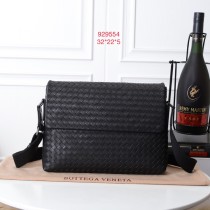 入手困難品！ボッテガヴェネタ メンズ ショルダーバッグ スーパーコピー929554