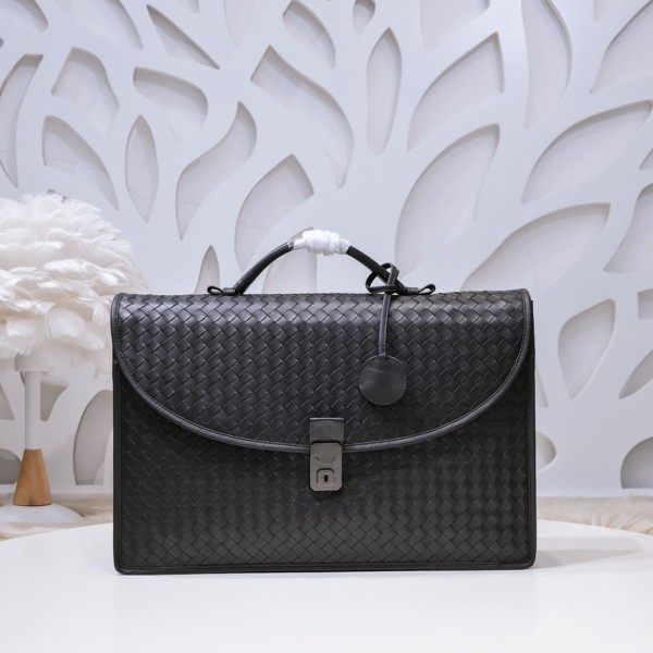 入手困難品！ボッテガヴェネタ メンズ ブリーフケース コピー