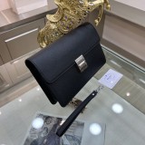売上総額１位！ プラダ メンズ クラッチバッグ 偽物