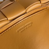 お洒落 ボッテガヴェネタ メンズ ショルダーバッグ スーパーコピー