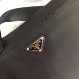 完売必至 ★ プラダ メンズ ショルダーバッグ コピー1BC421