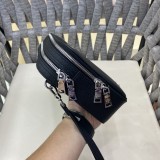 高品質  プラダ メンズ クラッチバッグ 偽物
