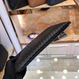おすすめ ボッテガヴェネタ メンズ クラッチバッグ スーパーコピー