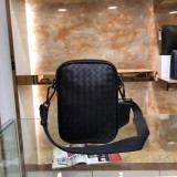 日本未入荷 ボッテガヴェネタ メンズ ショルダーバッグ スーパーコピー