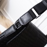 入手困難品！ボッテガヴェネタ メンズ ショルダーバッグ スーパーコピー929554