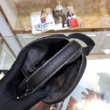 日本未入荷 ボッテガヴェネタ メンズ ショルダーバッグ スーパーコピー