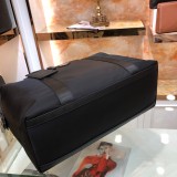 おすすめ プラダ メンズ ボストンバッグ コピー