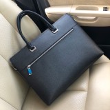 日本未入荷 プラダ メンズ ブリーフケース 偽物