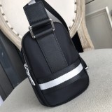 完売必至  プラダ メンズ ショルダーバッグ コピー