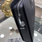送料込 プラダ メンズ ブリーフケース コピー