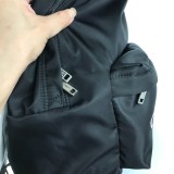 注目度抜群！ ジバンシー メンズ バックパック 偽物