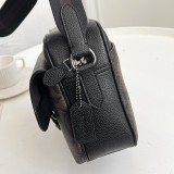★日本!!人気！コーチ メンズ ショルダーバッグ コピー6636