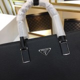 入手困難品！ プラダ メンズ ブリーフケース スーパーコピー
