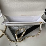 入手困難品！シャネル ショルダーバッグ 偽物 AP3081