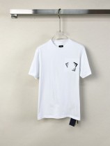 超限定♪ 2024 フェンディ 新作 半袖Tシャツ 偽物