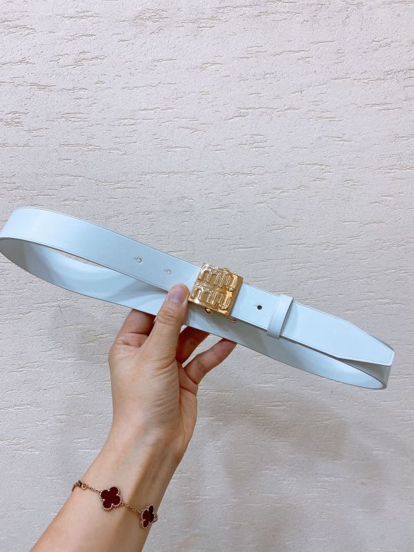 【即発】★ ミュウミュウ 新作 レディースベルト コピー 30mm
