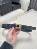 注目度抜群！イヴサンローラン 新作 レディースベルト 偽物 30mm