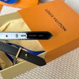 肌触り最高な ルイヴィトン 新作 レディースベルト 偽物 20mm