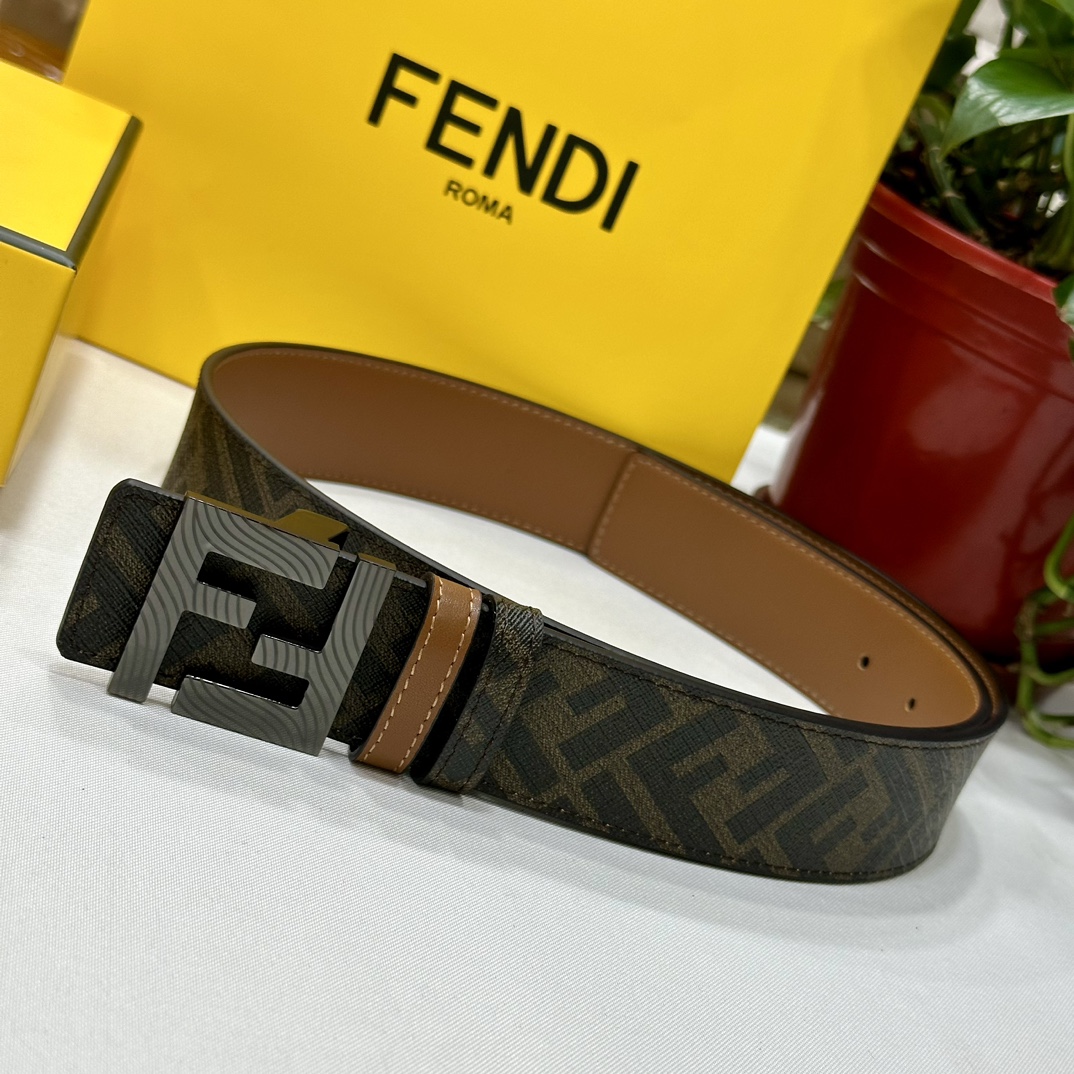 入手困難品！フェンディ 新作 メンズベルト 偽物 40mm