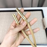 一目惚れ♪ イヴサンローラン 新作 レディースベルト スーパーコピー 10mm