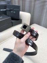 ☆超人気☆ イヴサンローラン 新作 レディースベルト スーパーコピー 30mm