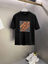 注目アイテム☆ 2024 ルイヴィトン 新作 半袖Tシャツ スーパーコピー