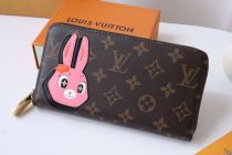 目を惹くカラー ルイヴィトン 長財布 偽物 M83689