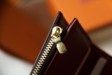 お洒落 ルイヴィトン 折り財布 コピー M62933