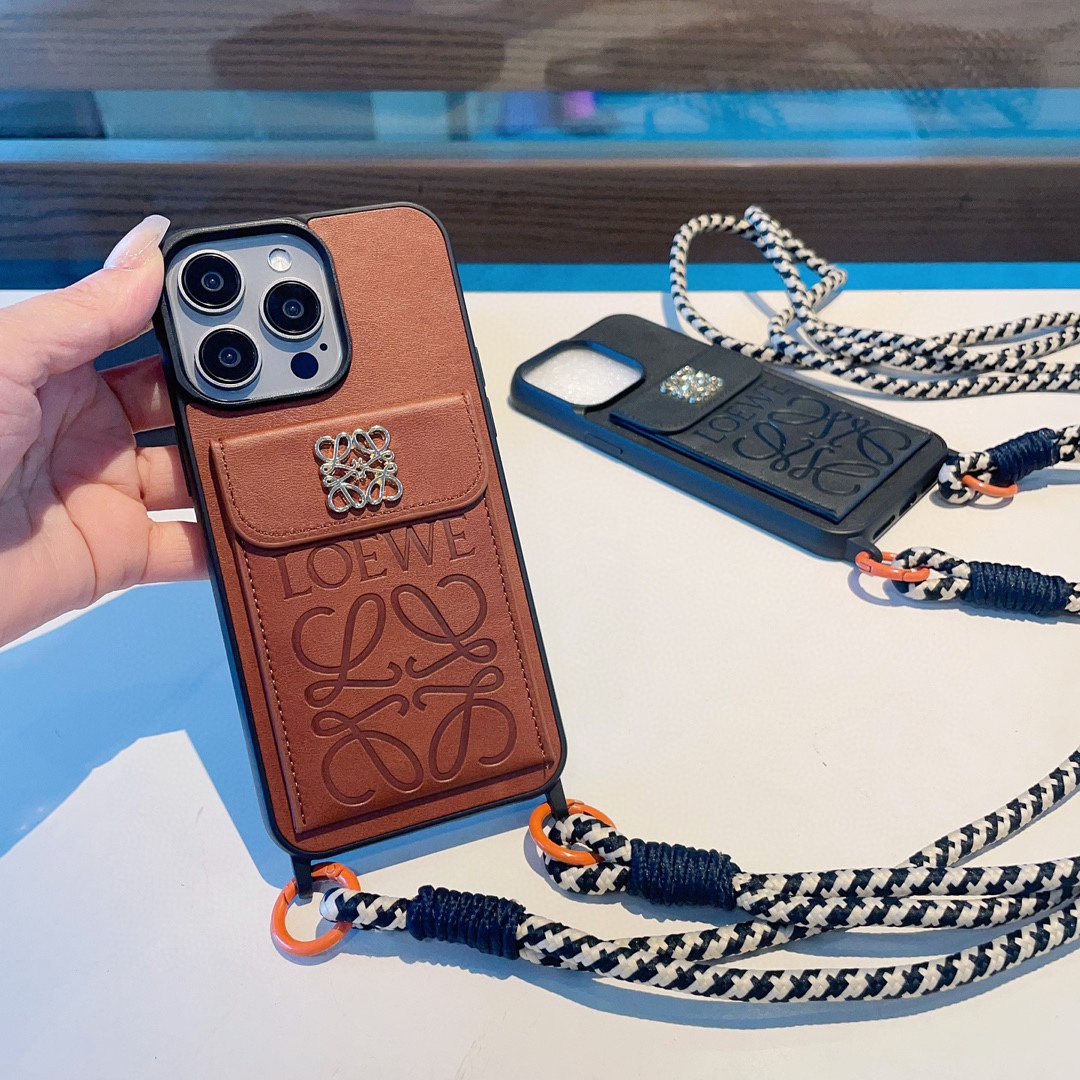 肌触り最高な 2024 ロエベ 新作 iPhone ケース 全機種 販売 スーパーコピー