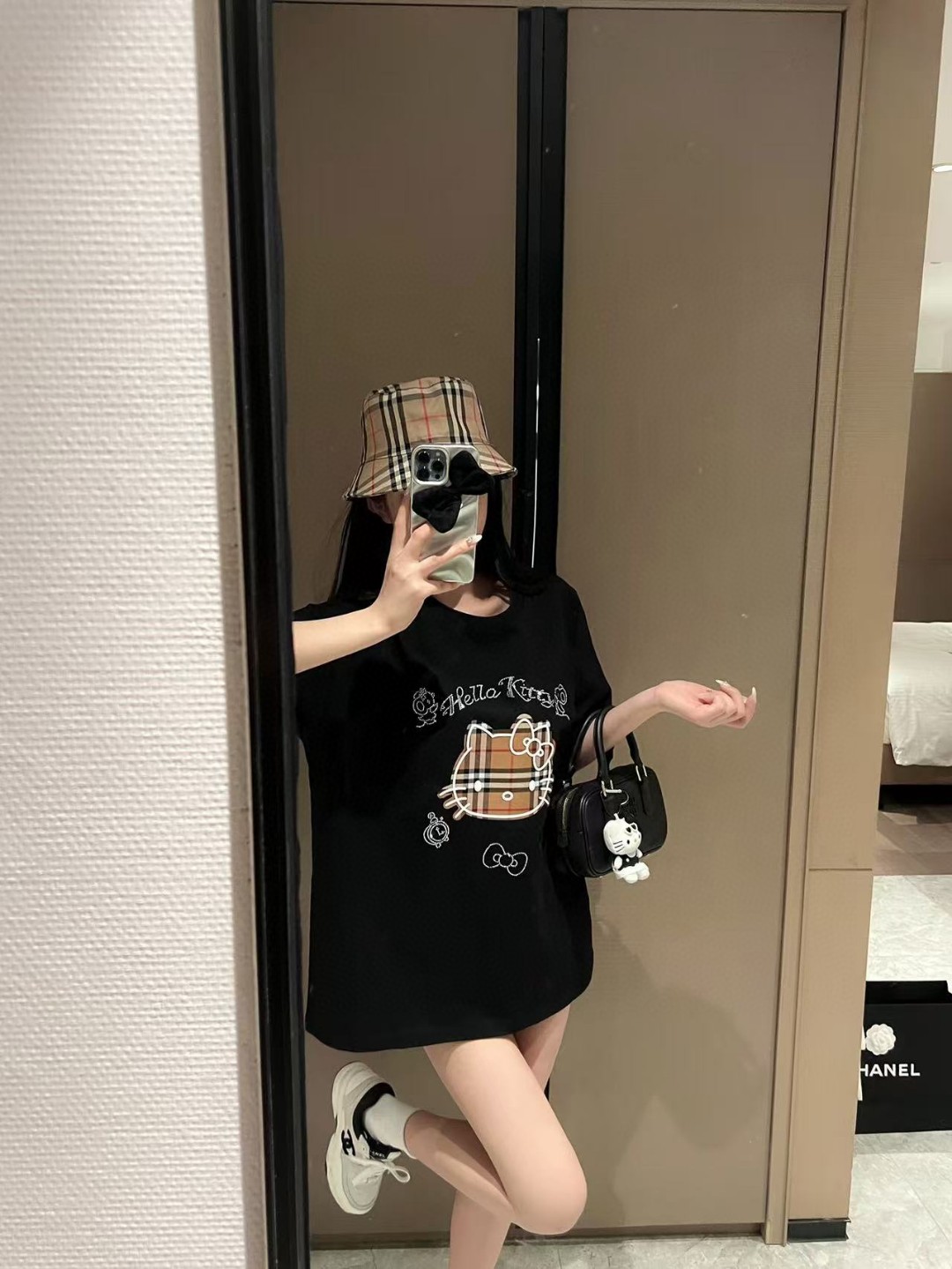 注目度抜群！2025 バーバリー 新作 半袖Tシャツ コピー