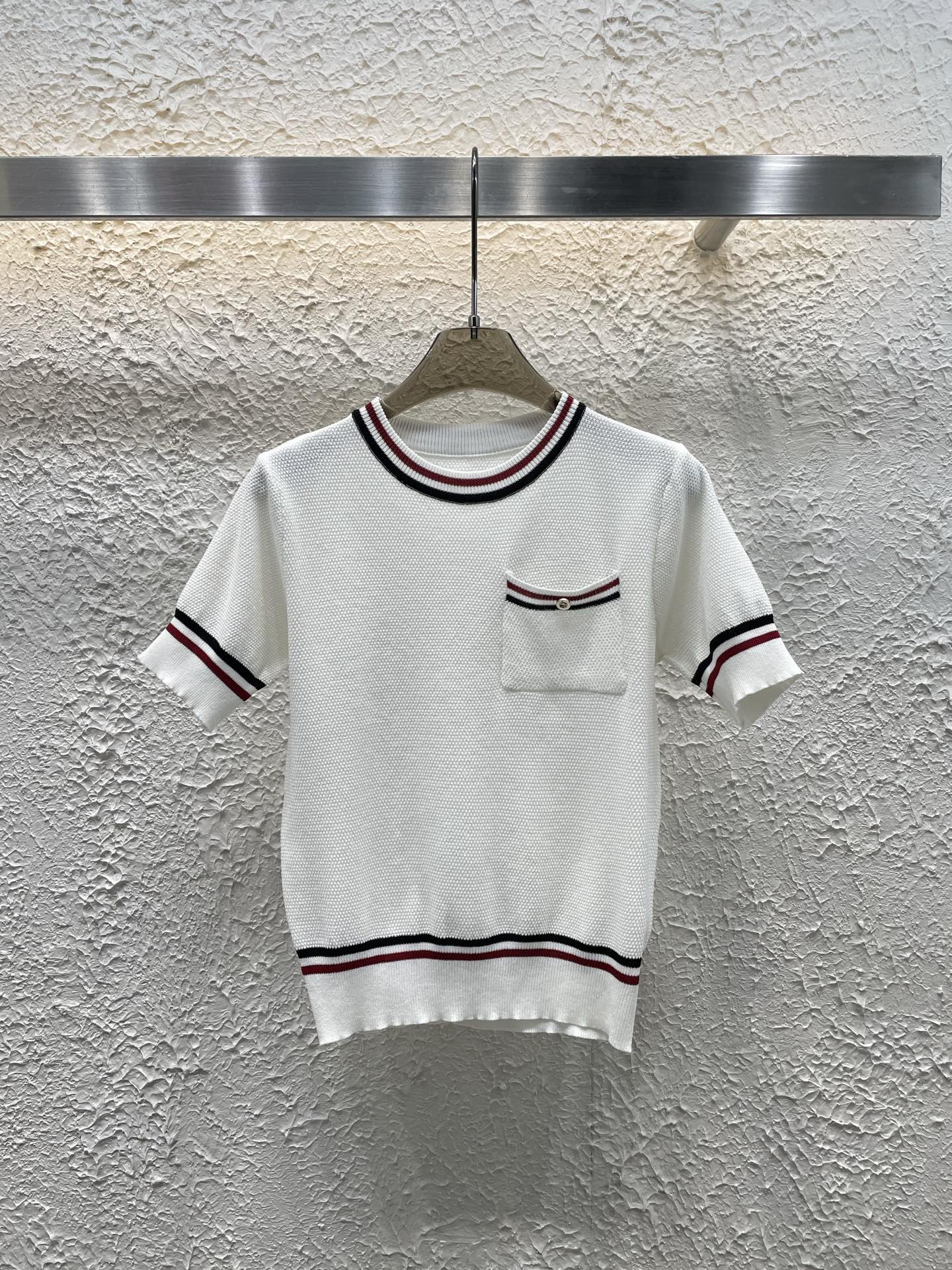 ☆超人気☆ 2025 トム·ブラウン 新作 半袖Tシャツ 偽物 3色